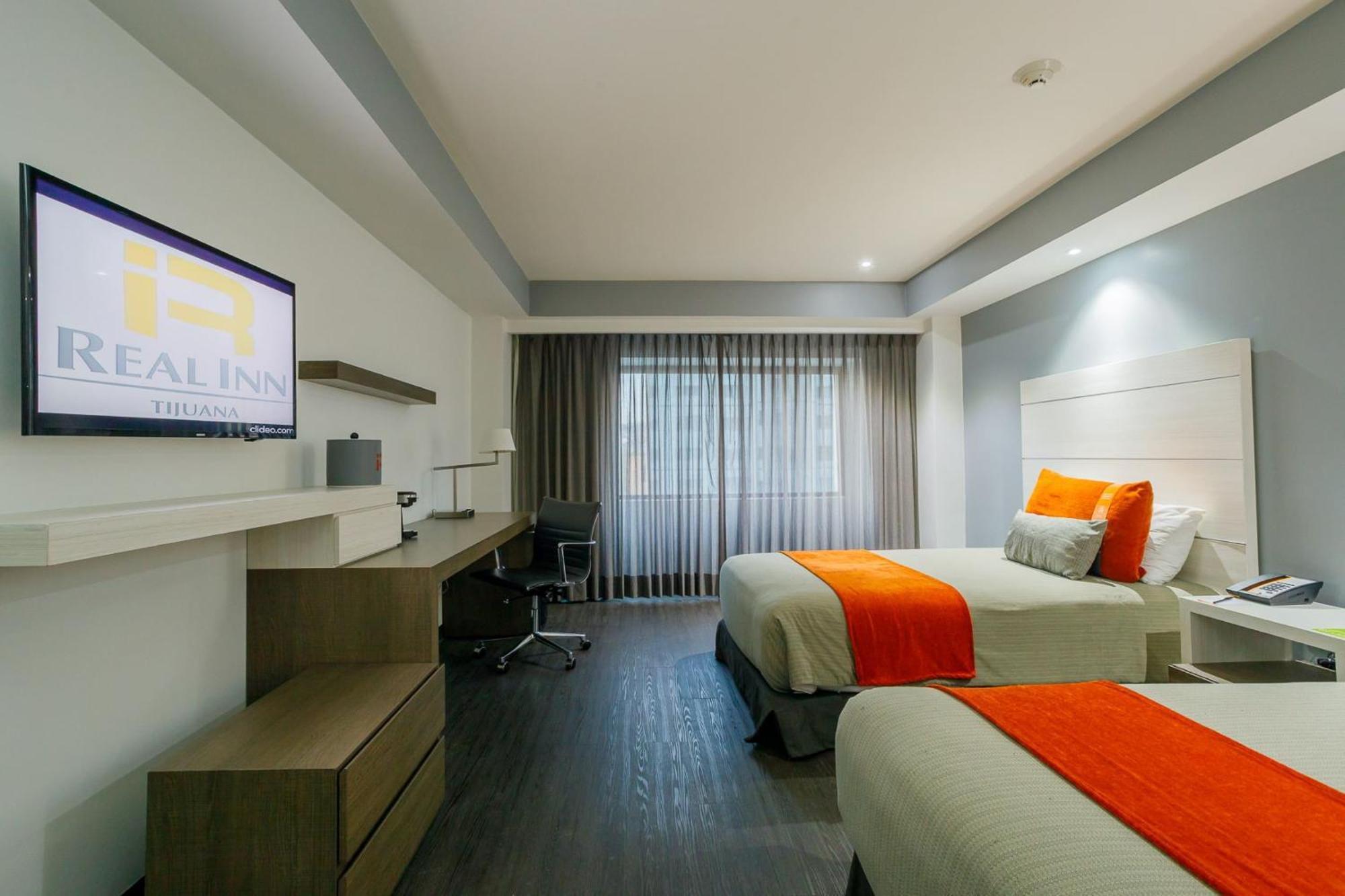 Real Inn Tijuana By Camino Real Hoteles Экстерьер фото