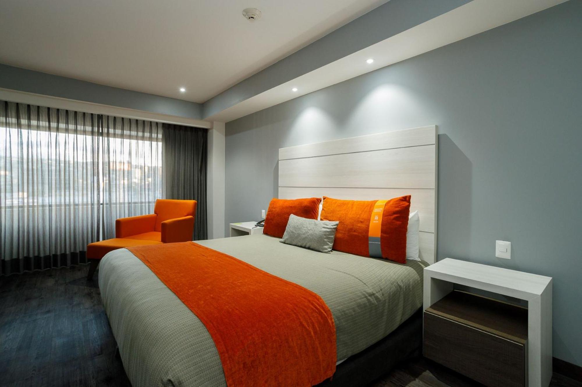 Real Inn Tijuana By Camino Real Hoteles Экстерьер фото A bedroom at the hotel