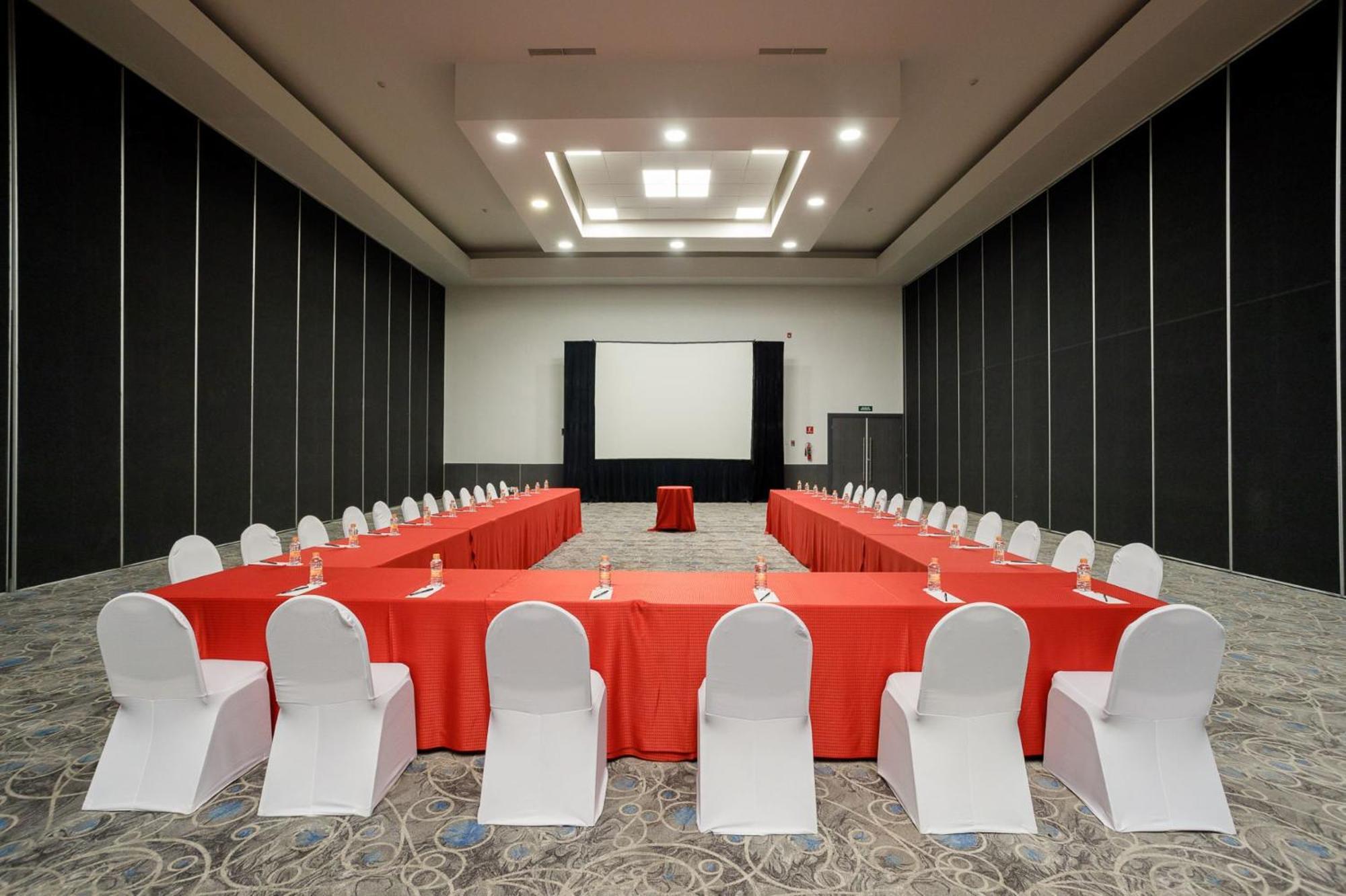 Real Inn Tijuana By Camino Real Hoteles Экстерьер фото Meeting room