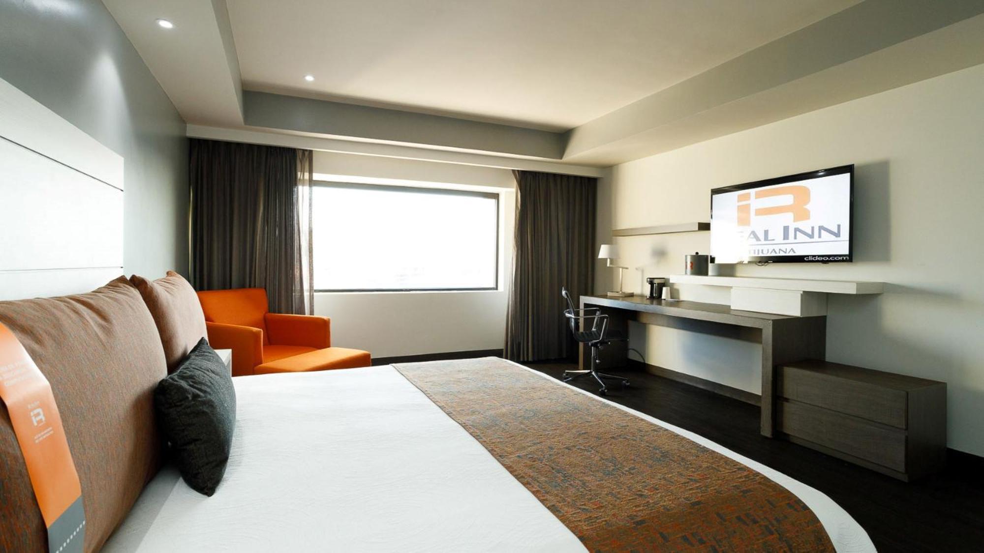 Real Inn Tijuana By Camino Real Hoteles Экстерьер фото