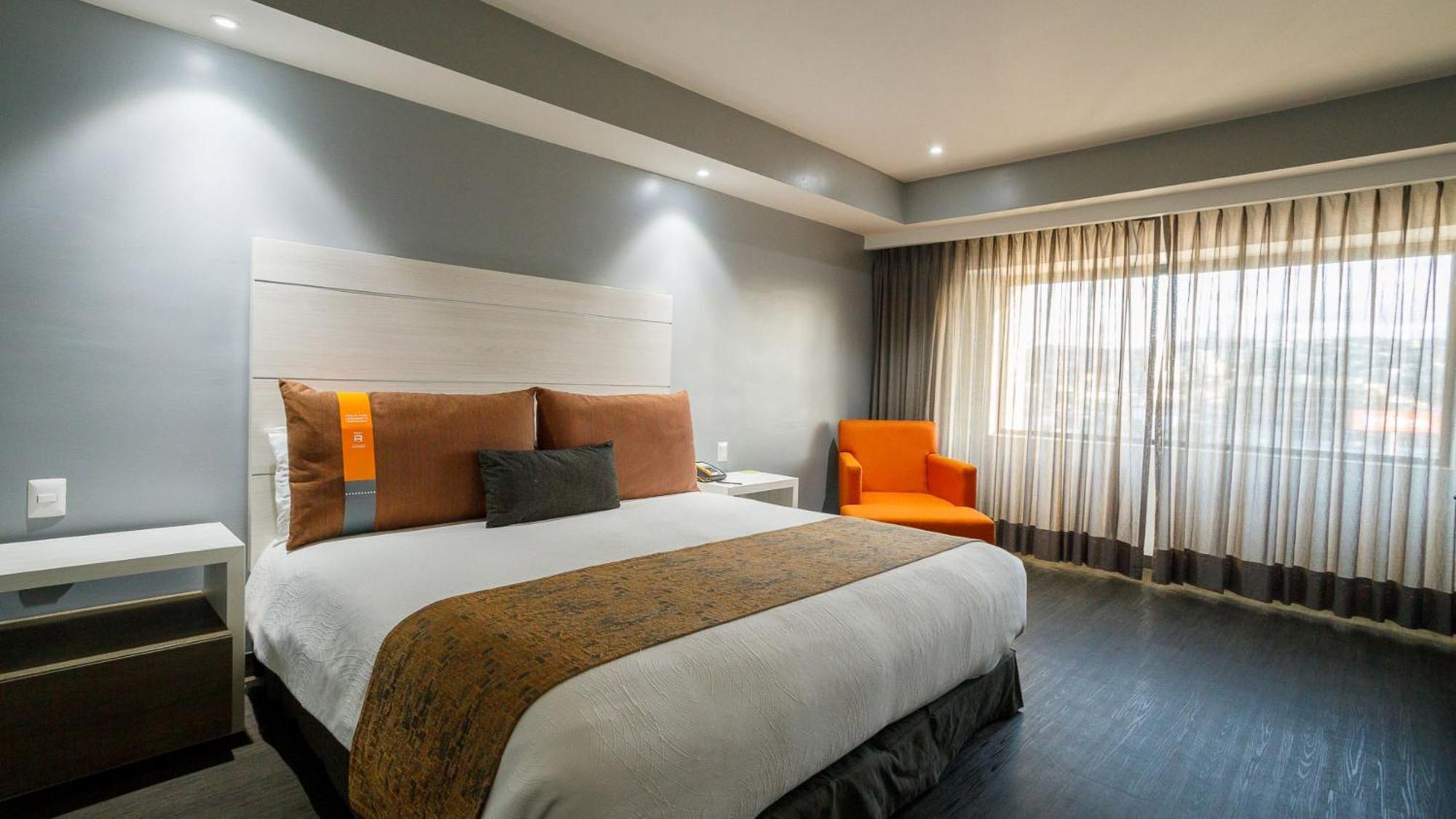 Real Inn Tijuana By Camino Real Hoteles Экстерьер фото