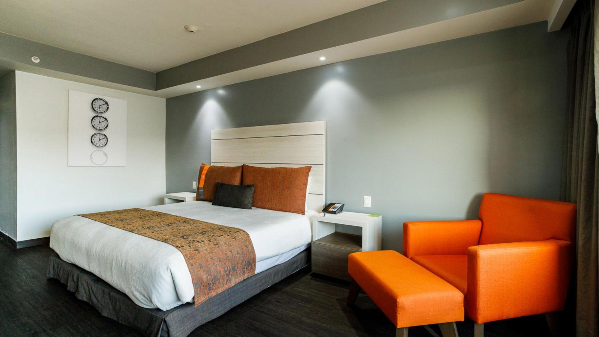 Real Inn Tijuana By Camino Real Hoteles Экстерьер фото