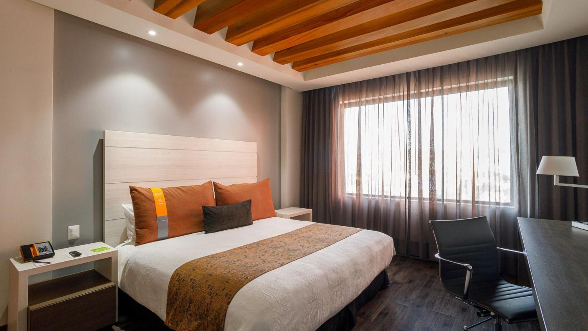 Real Inn Tijuana By Camino Real Hoteles Экстерьер фото