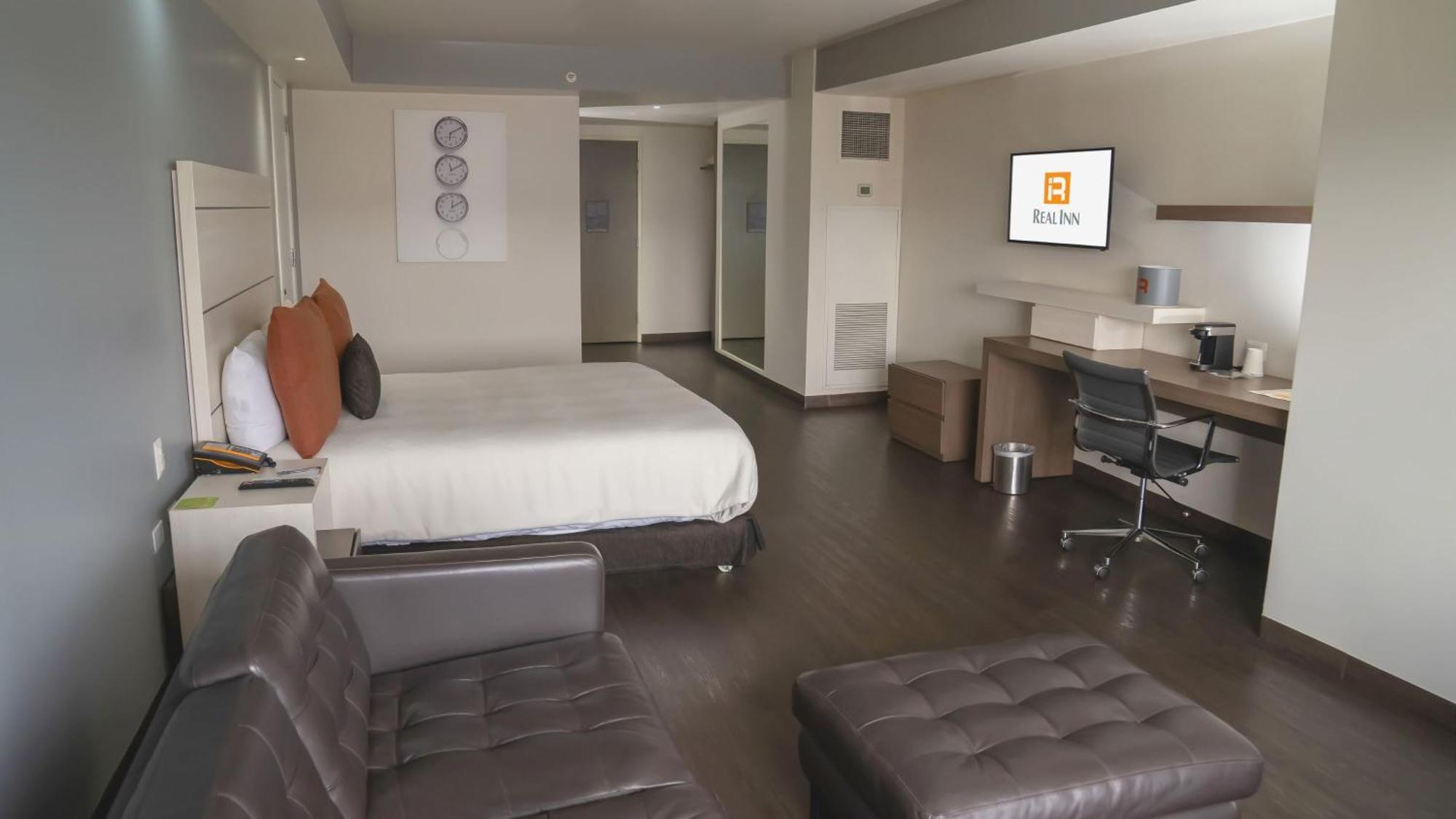 Real Inn Tijuana By Camino Real Hoteles Экстерьер фото