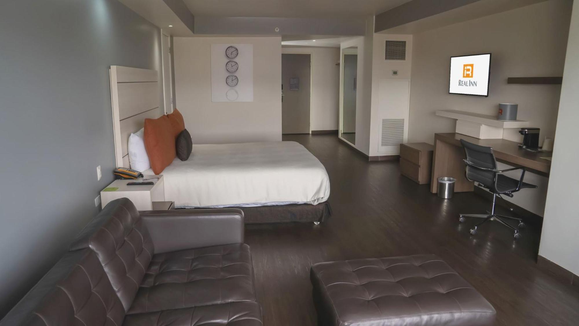 Real Inn Tijuana By Camino Real Hoteles Экстерьер фото